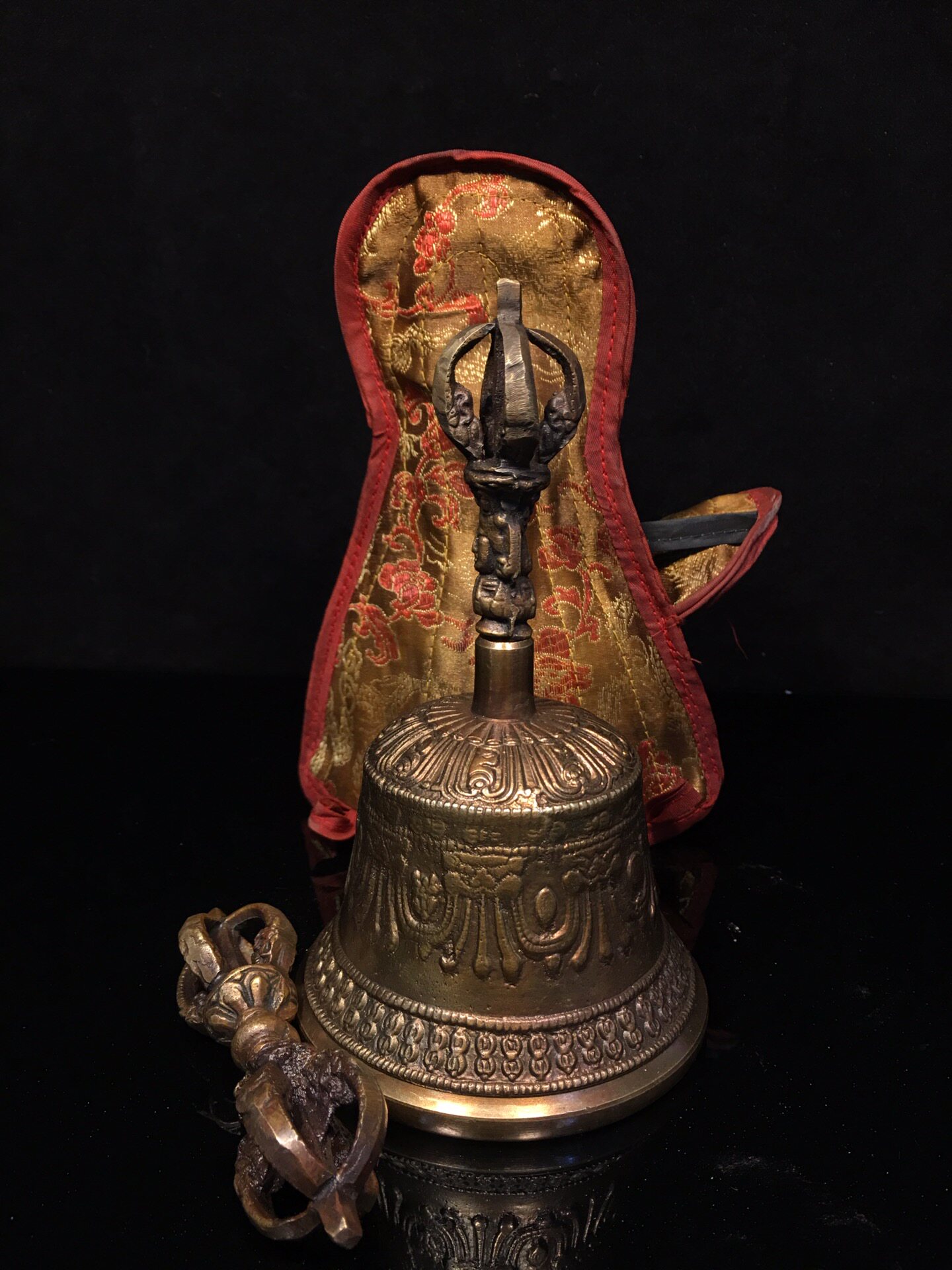 مجموعة جرس فاجرا ودورجي من الن - مراجعة Vintage Collectible Bells وسعره