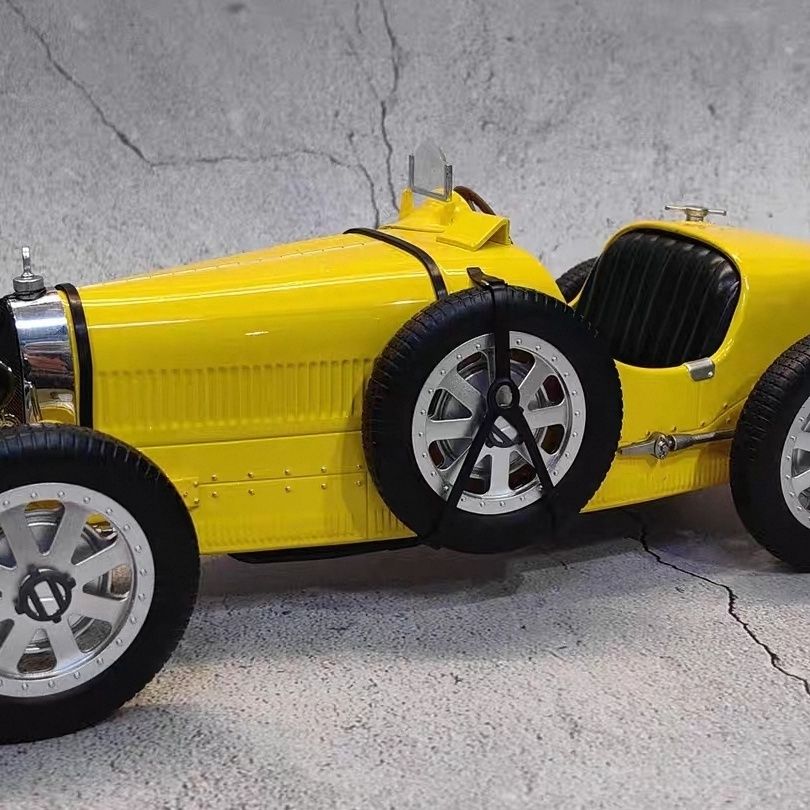نموذج سيارة بوجاتي T35 الكلاسي - مراجعة Vintage Collectibles وسعره