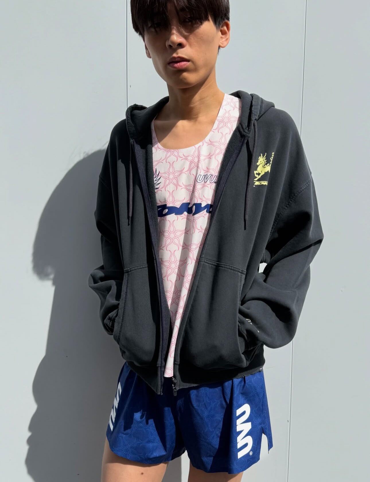 سترة هودي بسحاب من يو في يو طو - مراجعة Vintage Zip Hoodie وسعره